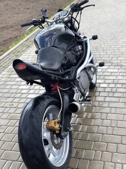 Мотоцикл Сузуки Катана 600