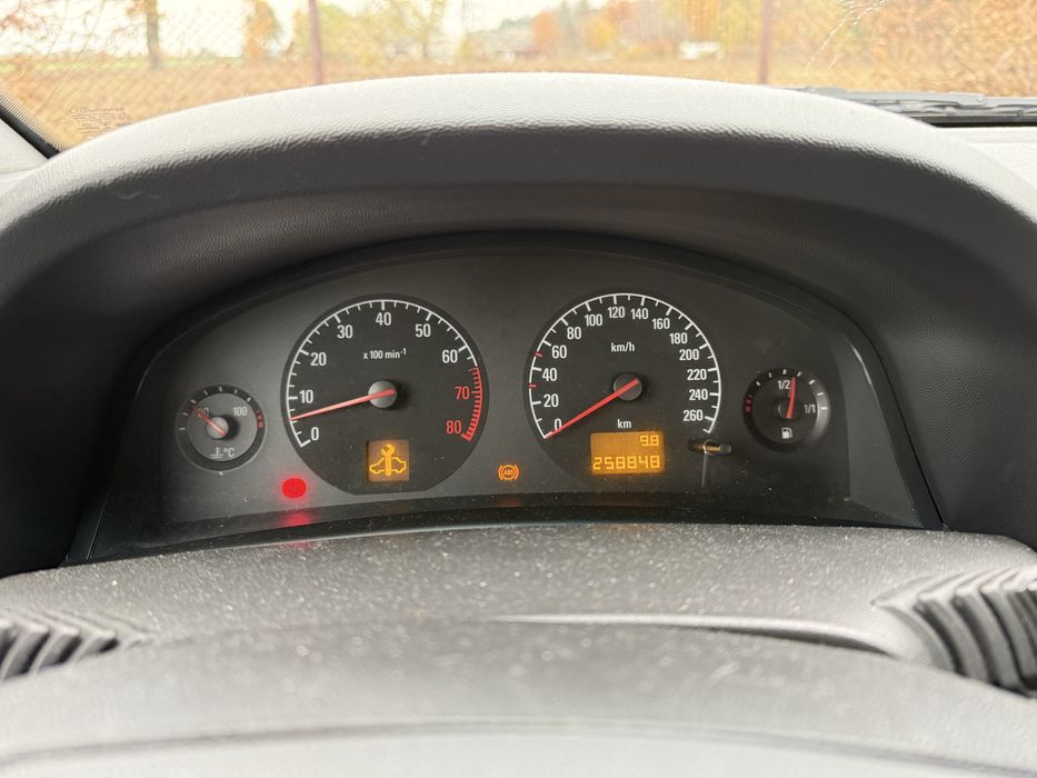 Opel Vectra C 1.6 benzyna/gaz