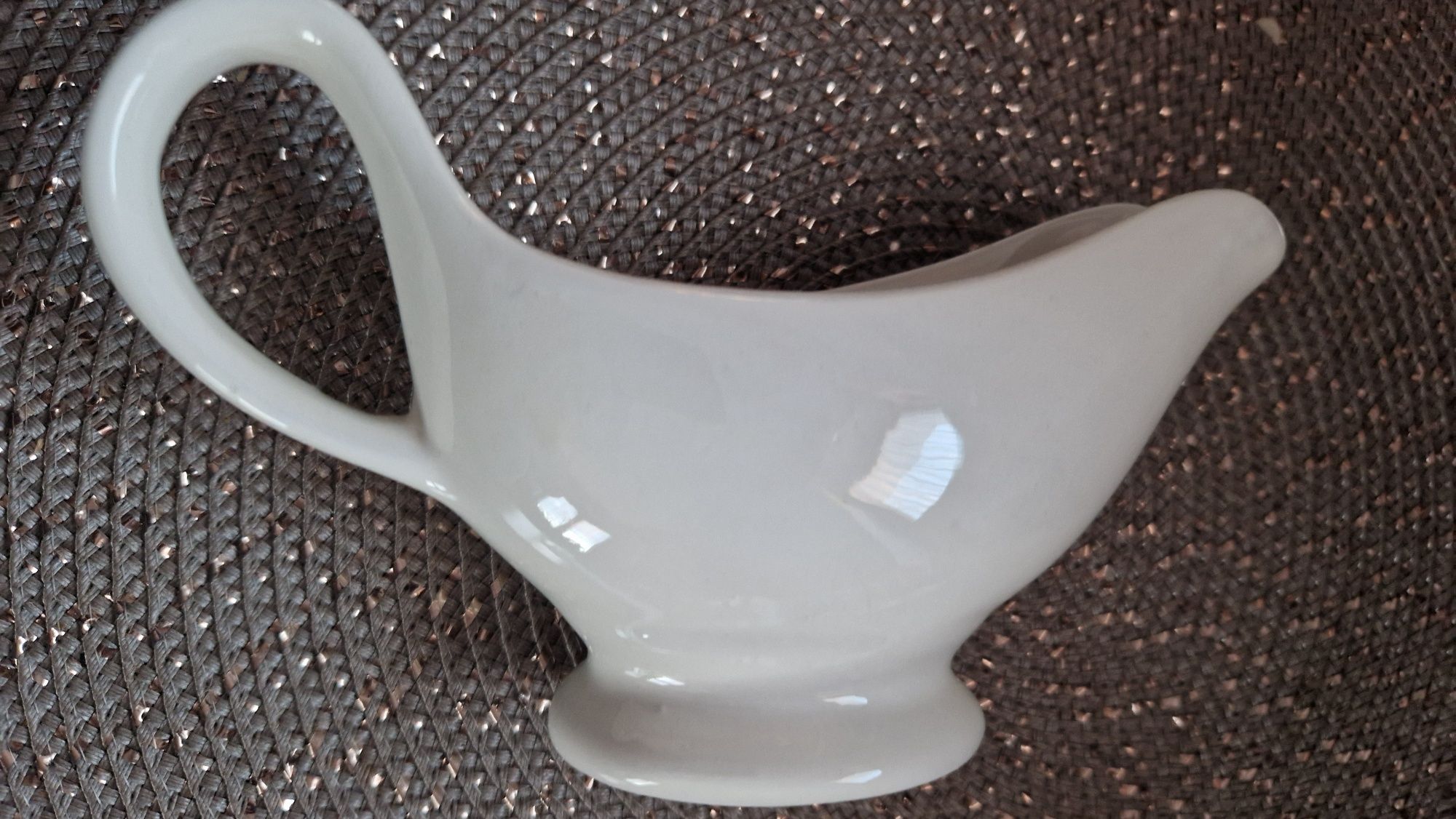Sosjerka porcelanowa z serii Sweet Home