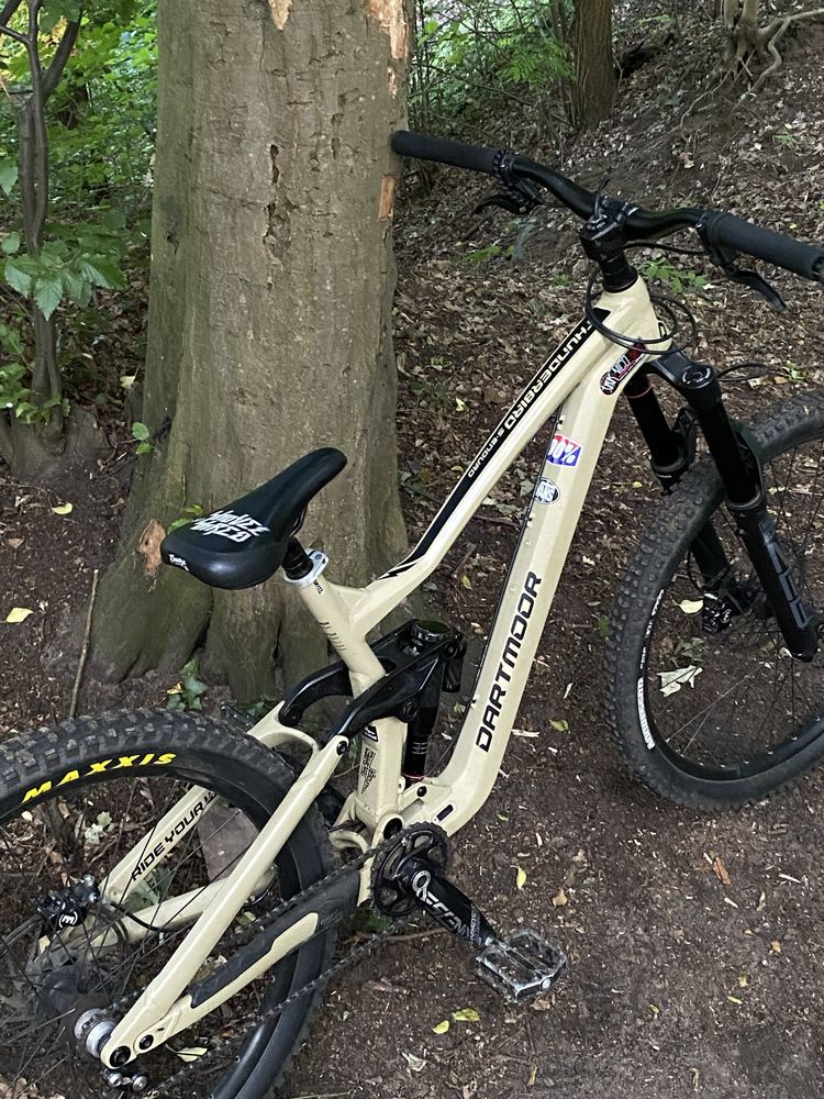 dartmoor thunderbird M