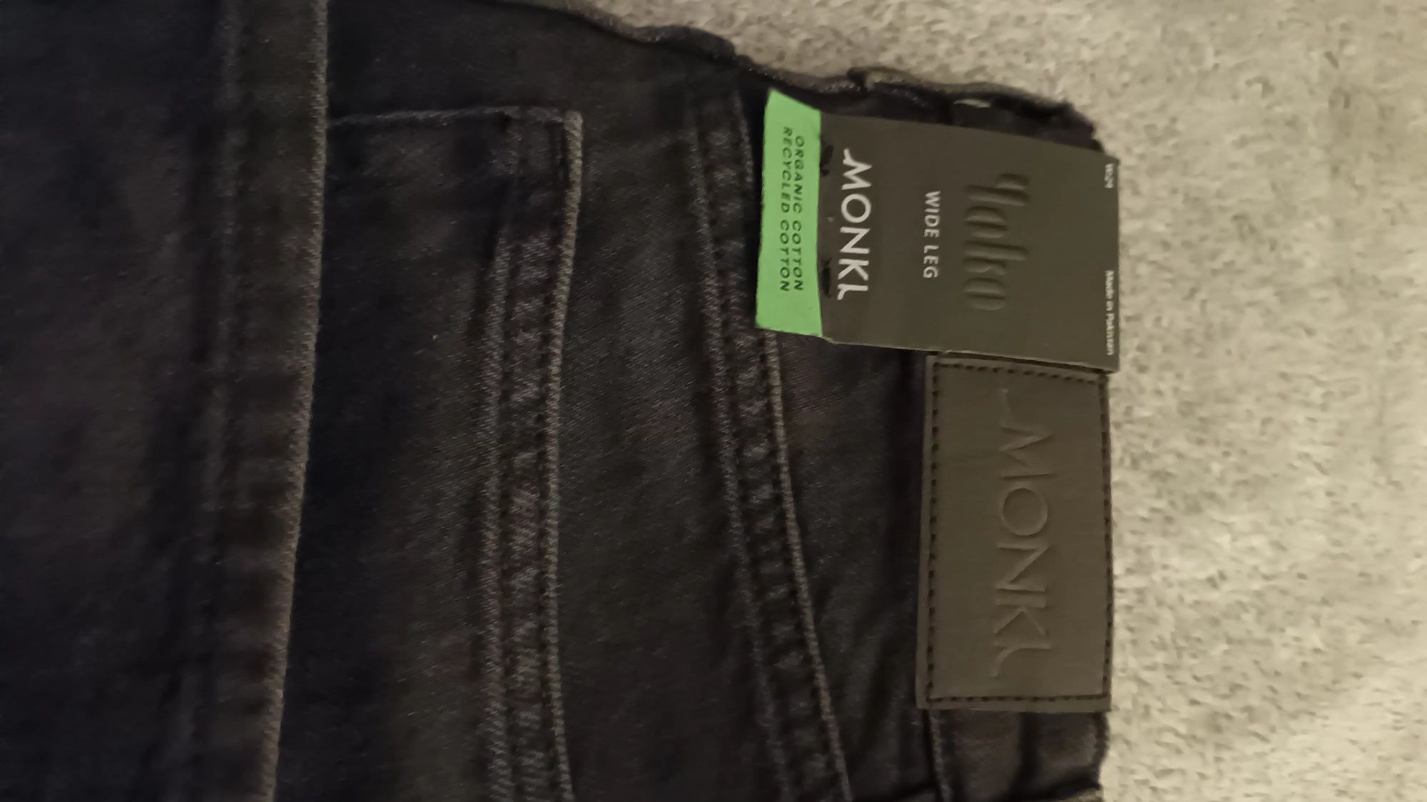 Nowe jeansy Monkil