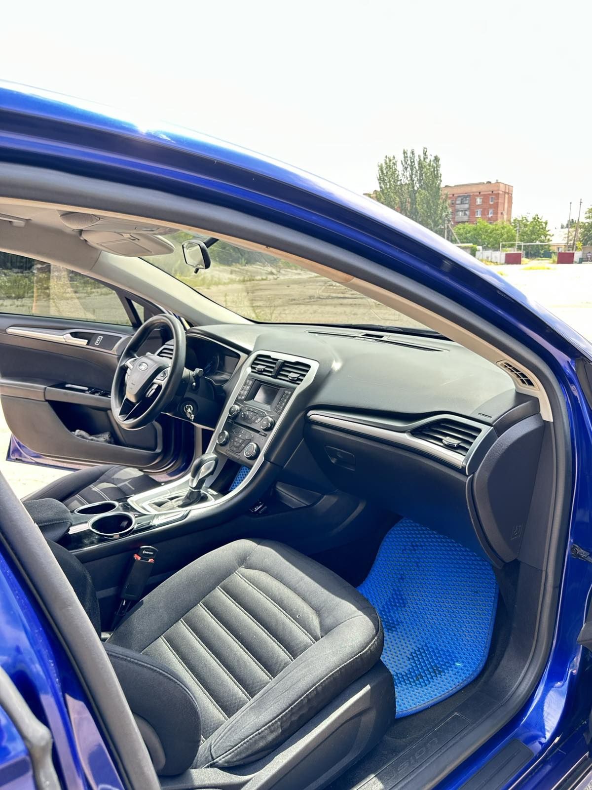 Продам Ford Fusion 2.5 бензин