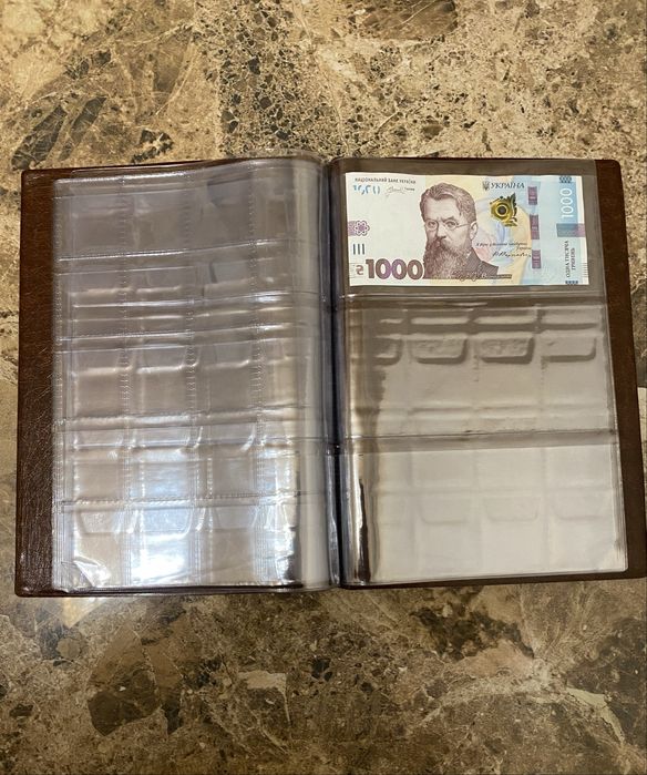 Альбом для монет і купюр