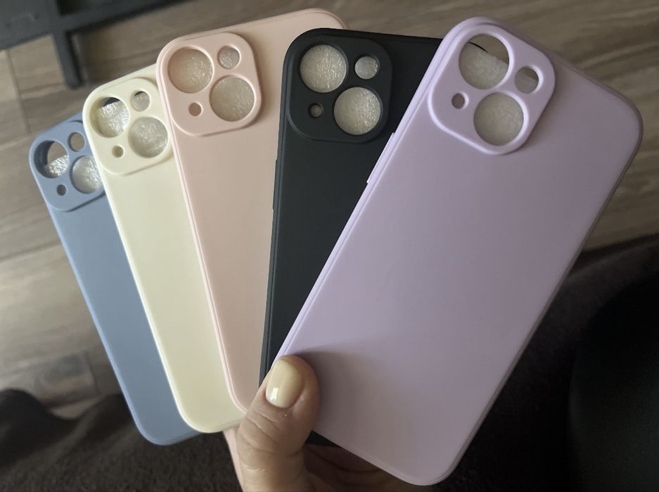 Чохли на IPhone 13 Pr,15 та 16 в ідеальному стані