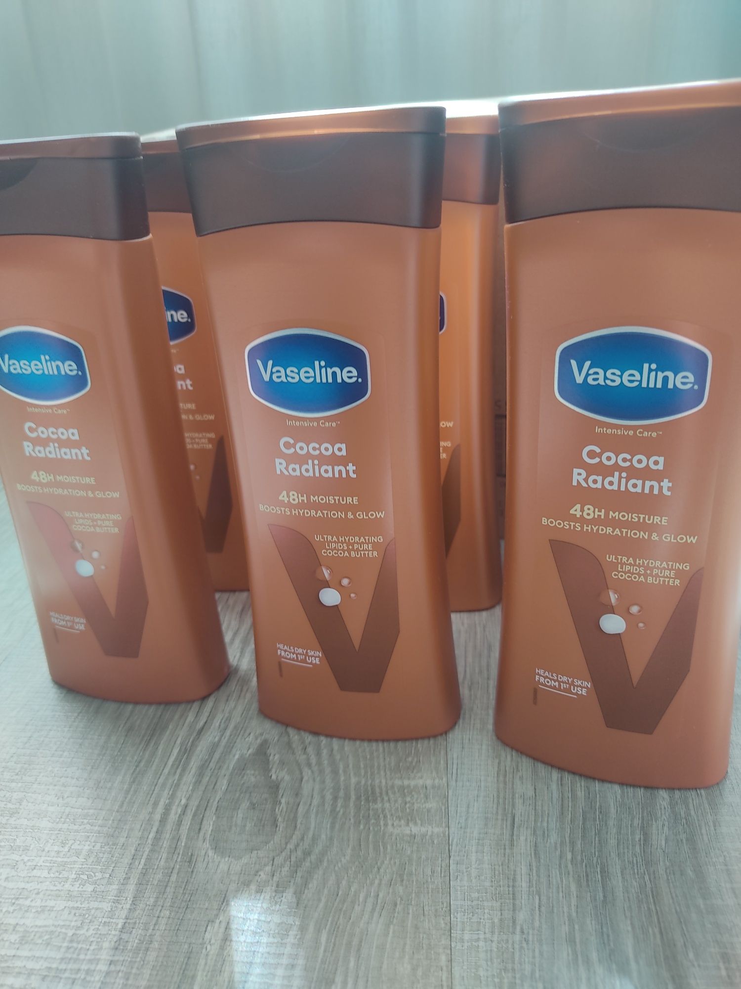 Creme corporal Vaseline Cocoa radiante 400ml