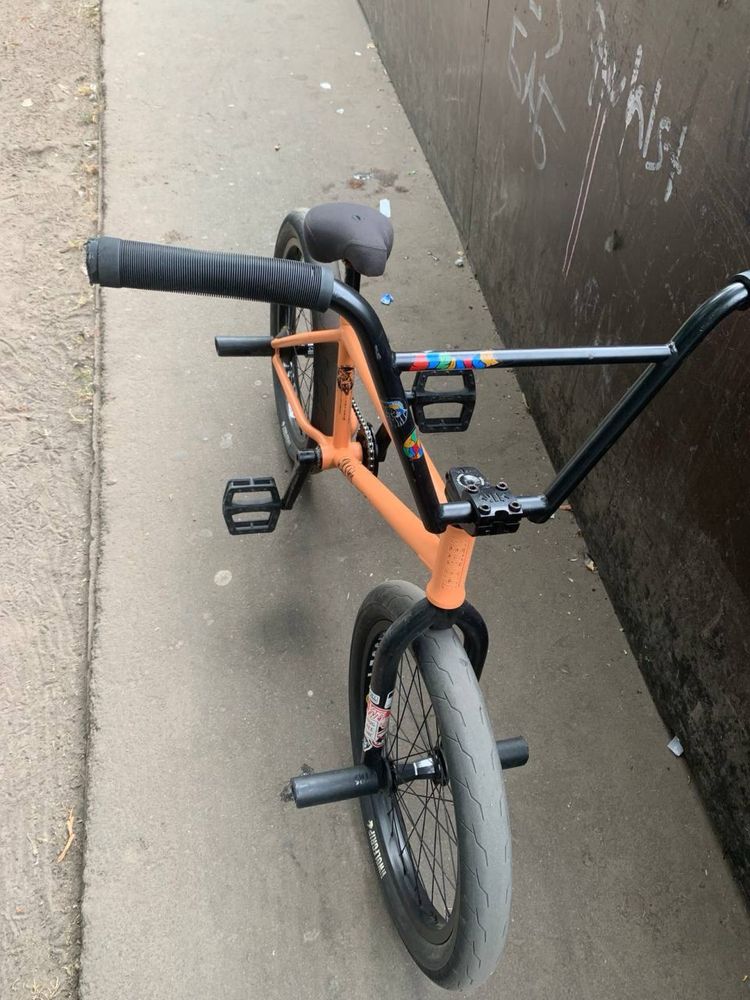 Бмх Bmx BMX как то так