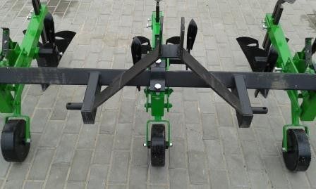 Окучник, культиватор междурядный, культиватор міжрядний Wirax Польща