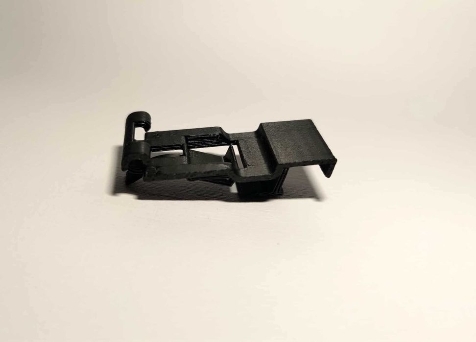 Klips uchwyt mocowanie listwy chromowanej drzwi Ford edge escape kuga