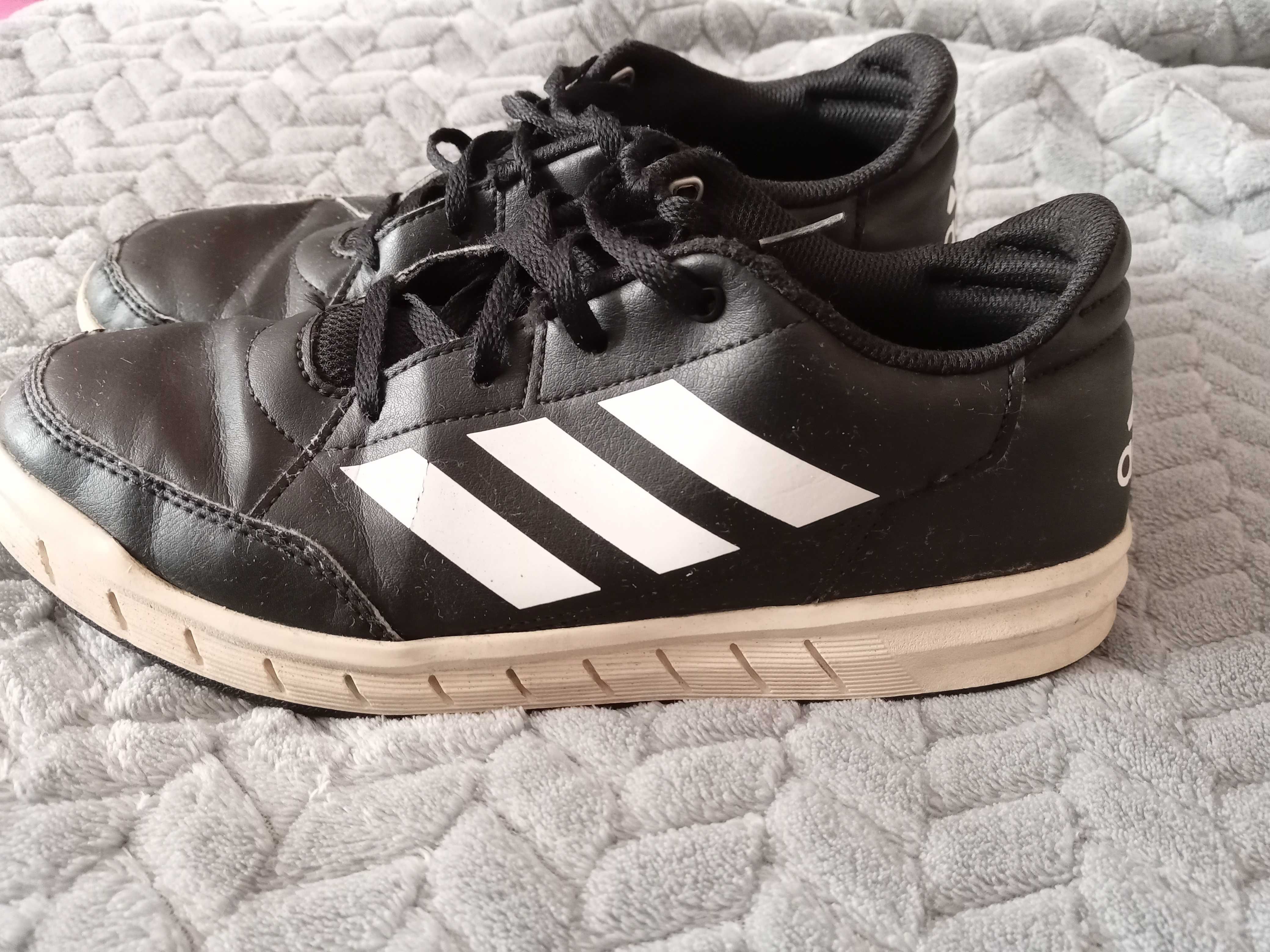 Buty Adidas dla chłopca 37 1/3