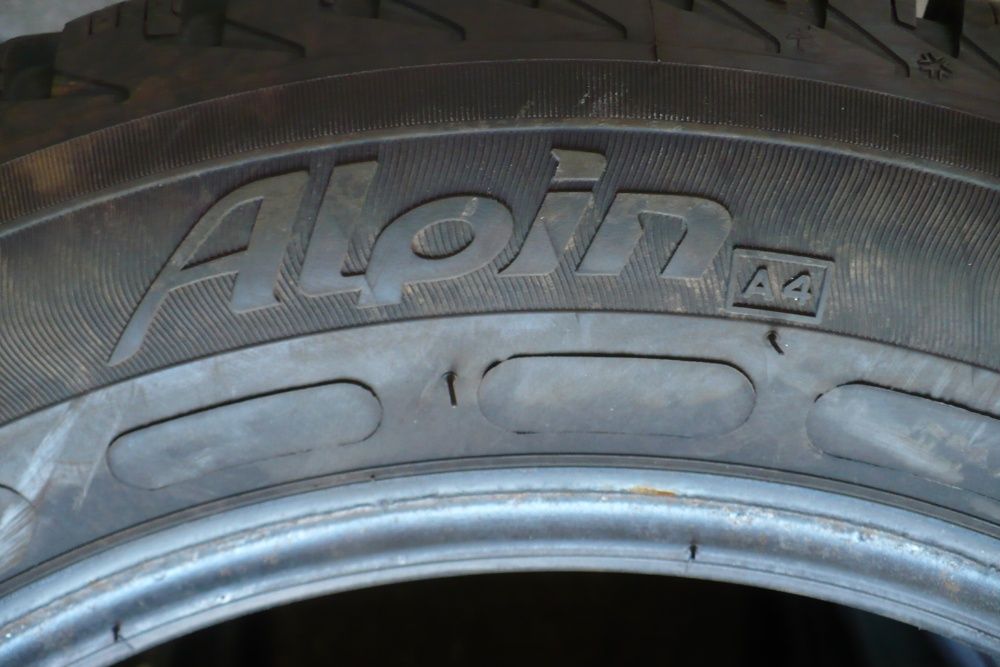 Opony Michelin 185/60/15 Zima 7mm Komplet