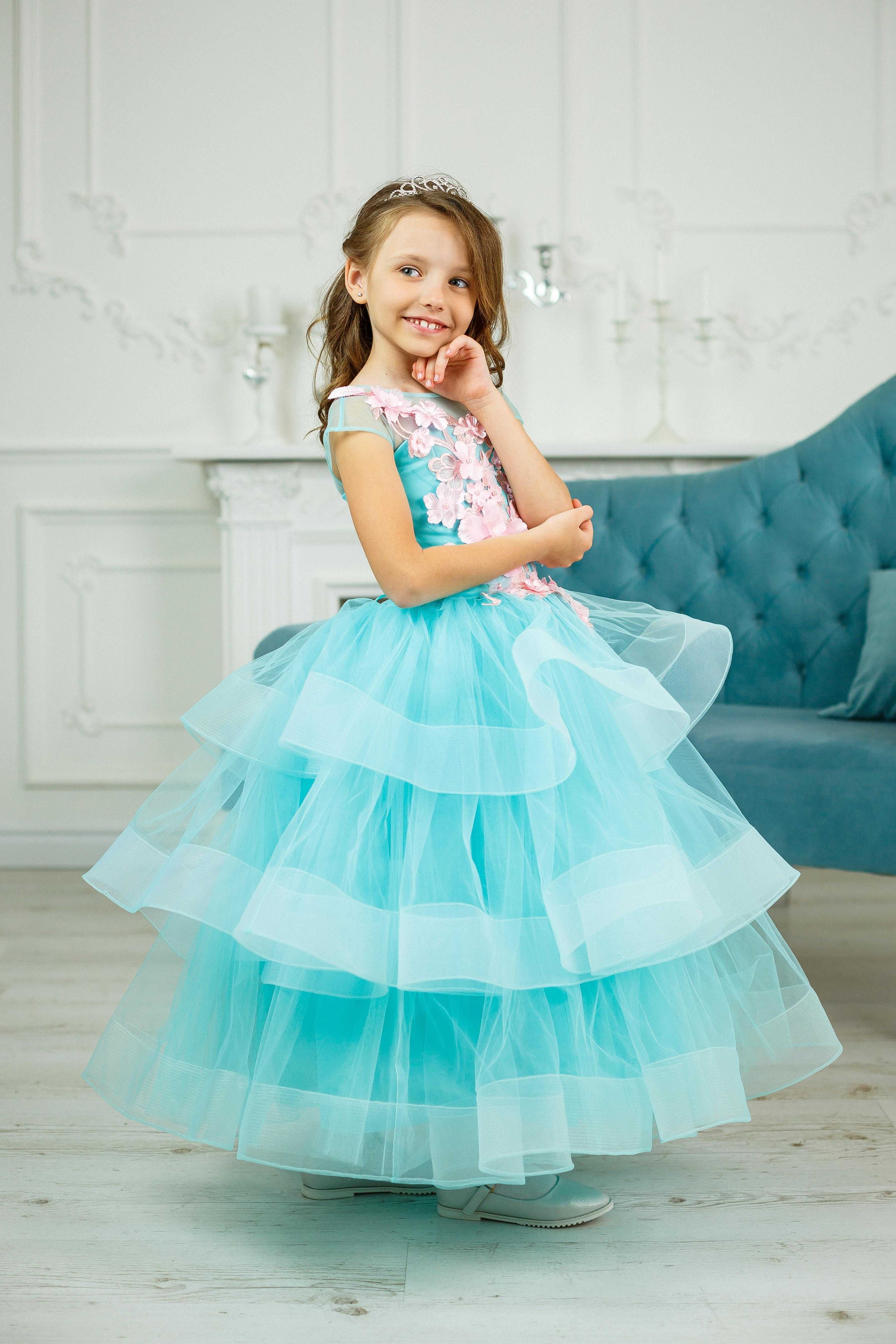 Платье детское нарядное пышное сукня випуск бальное на 5-7 лет