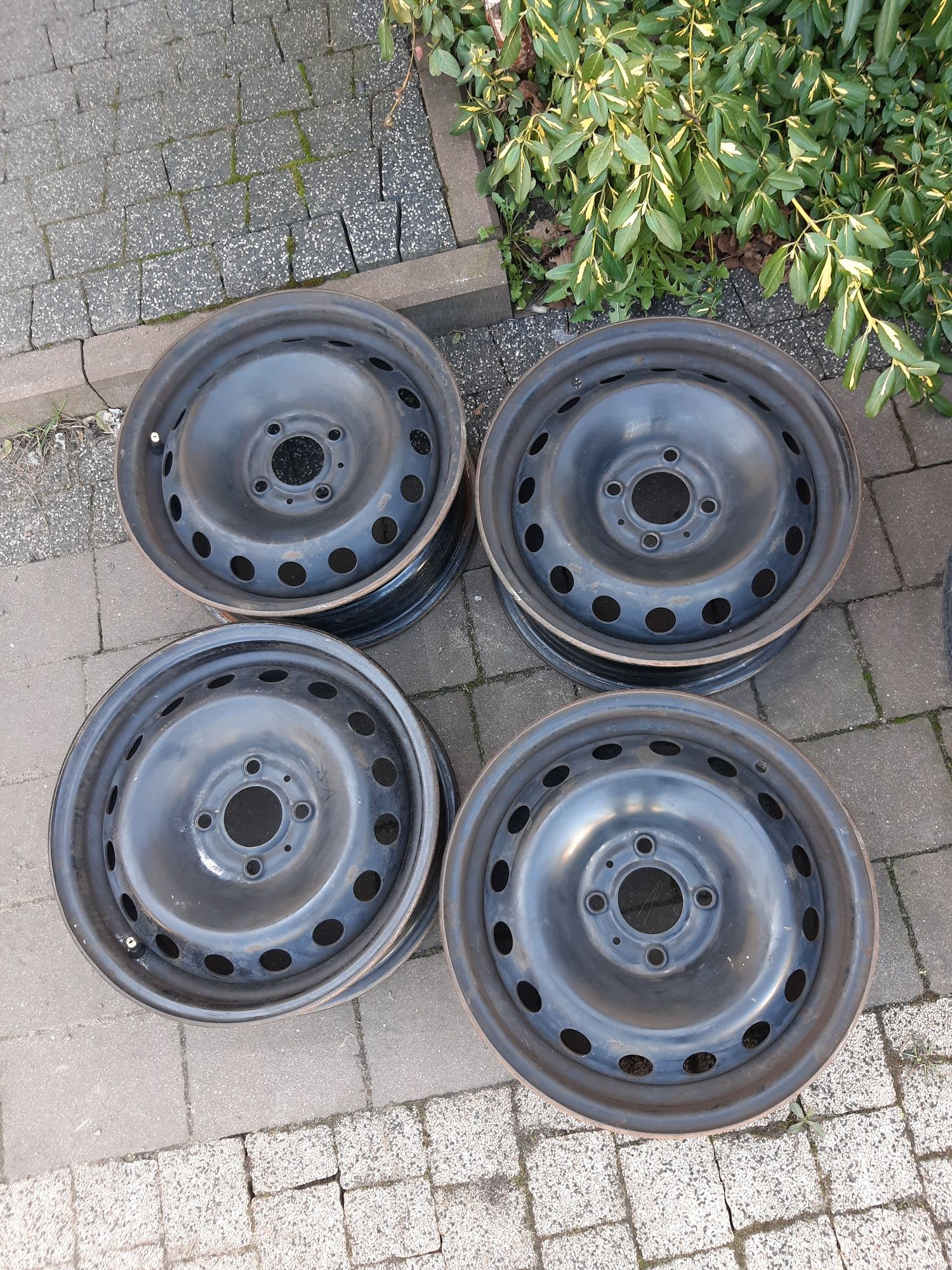 Felgi 14 Renault 4x100 5,5J et36
