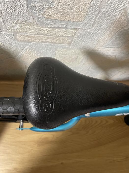 Дитячий беговел Cruzee