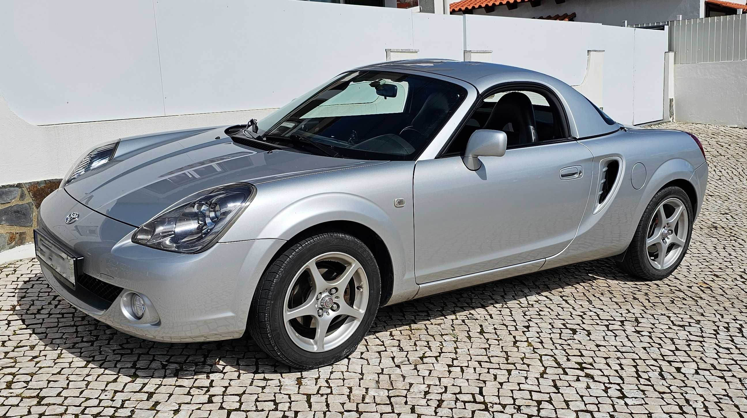 Toyota MR2 1.8 VVTi Pós-facelift de 2004 com Hard Top