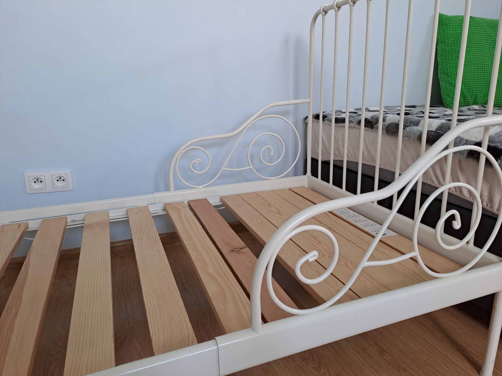 Rama łóżka, materac  i stelaż IKEA