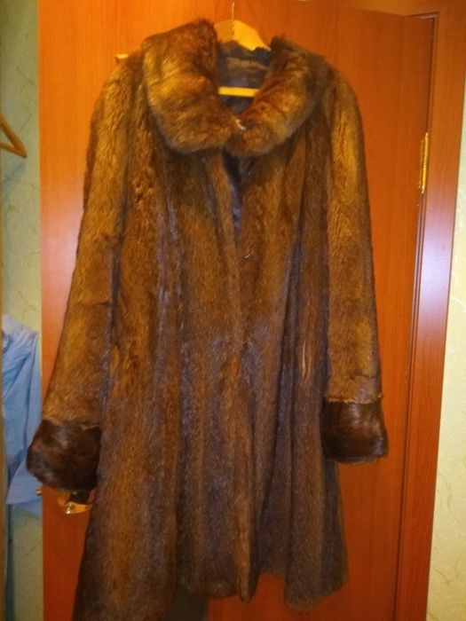 Шуба норковая красивая