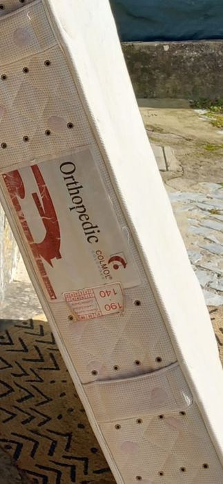 colchão ortopédico usado