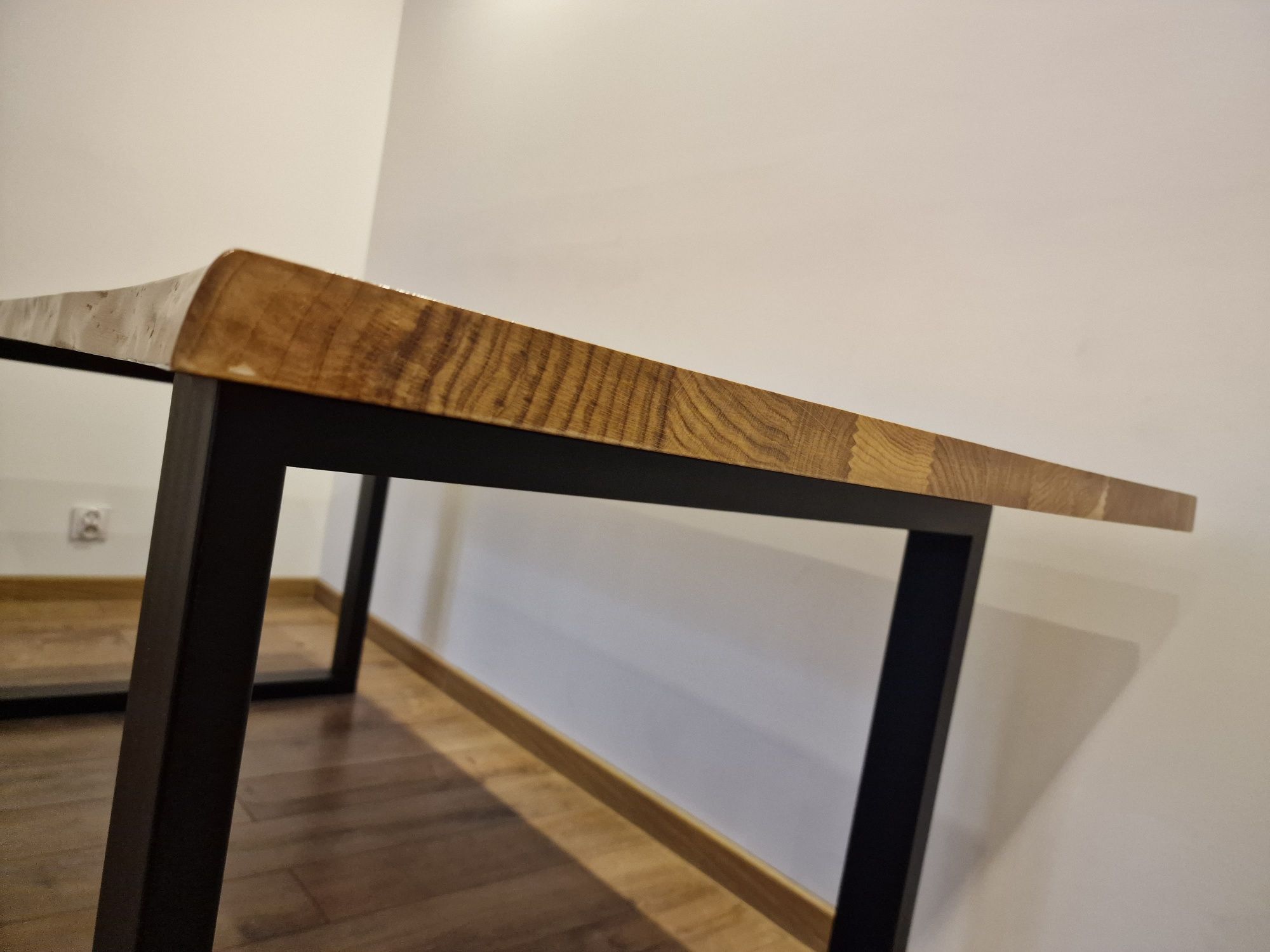 Stół dębowy naturalny salon / jadalnia