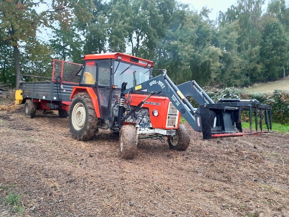 Ursus C 360 z Turem ładowaczem