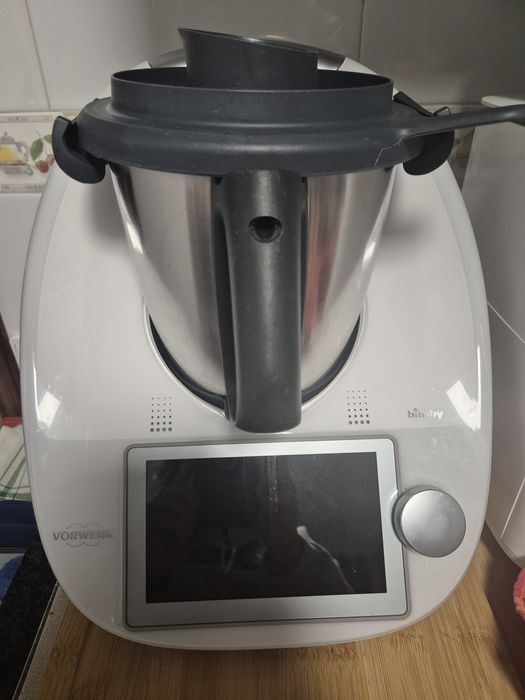 Bimby Tm6 - Robot de cozinha, usado em bom estado de conservação.