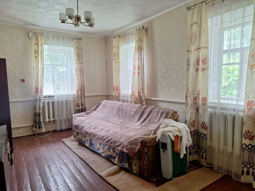 Будинок 70 м з ГАЗОМ + 25 соток ус.Дударків
