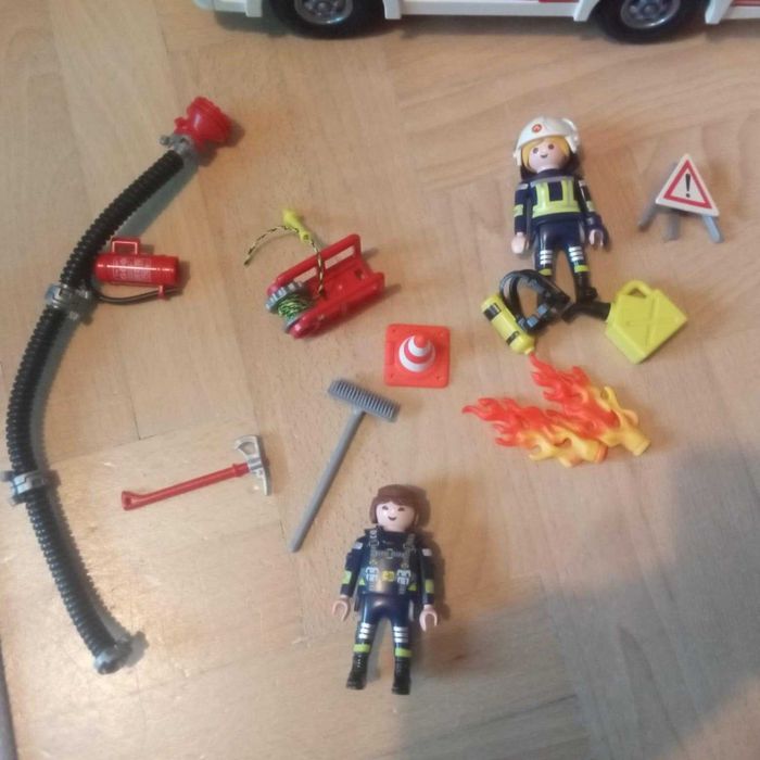 PLAYMOBIL 9464 Straż pożarna wóz strażacki