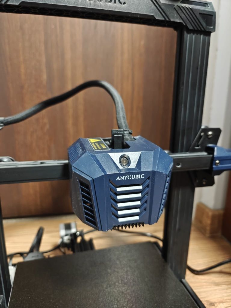 Używana drukarka filamentowa anycubic kobra neo