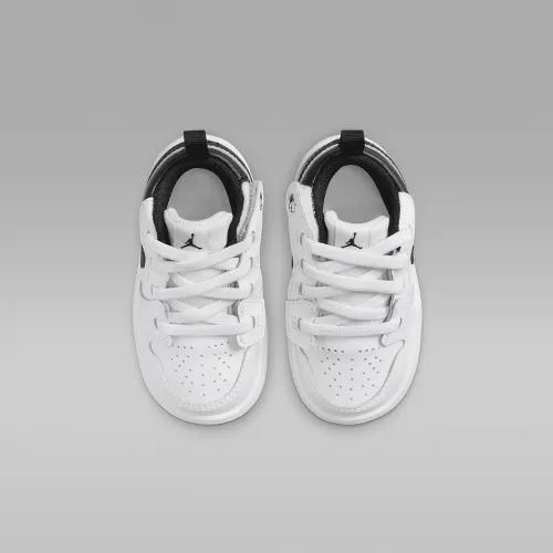 Оригінальні дитячі кросівки Jordan 1 Low ALT (DR9747-132)