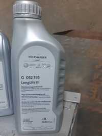 Моторное оригинальное масло ВАГ G 052 195 M2