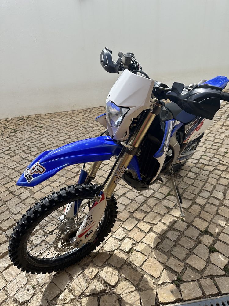 Yamaha WR 450 F 2015 com matricula, ponteira Akrapovic