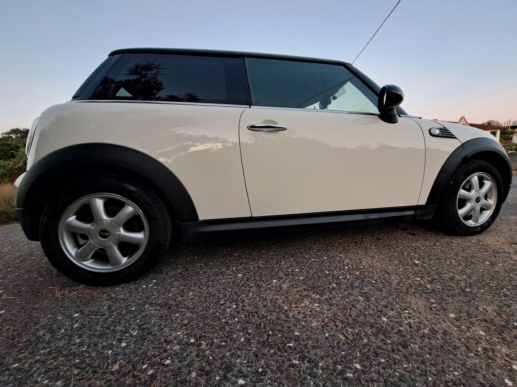 Mini Cooper D 1.6d 2008