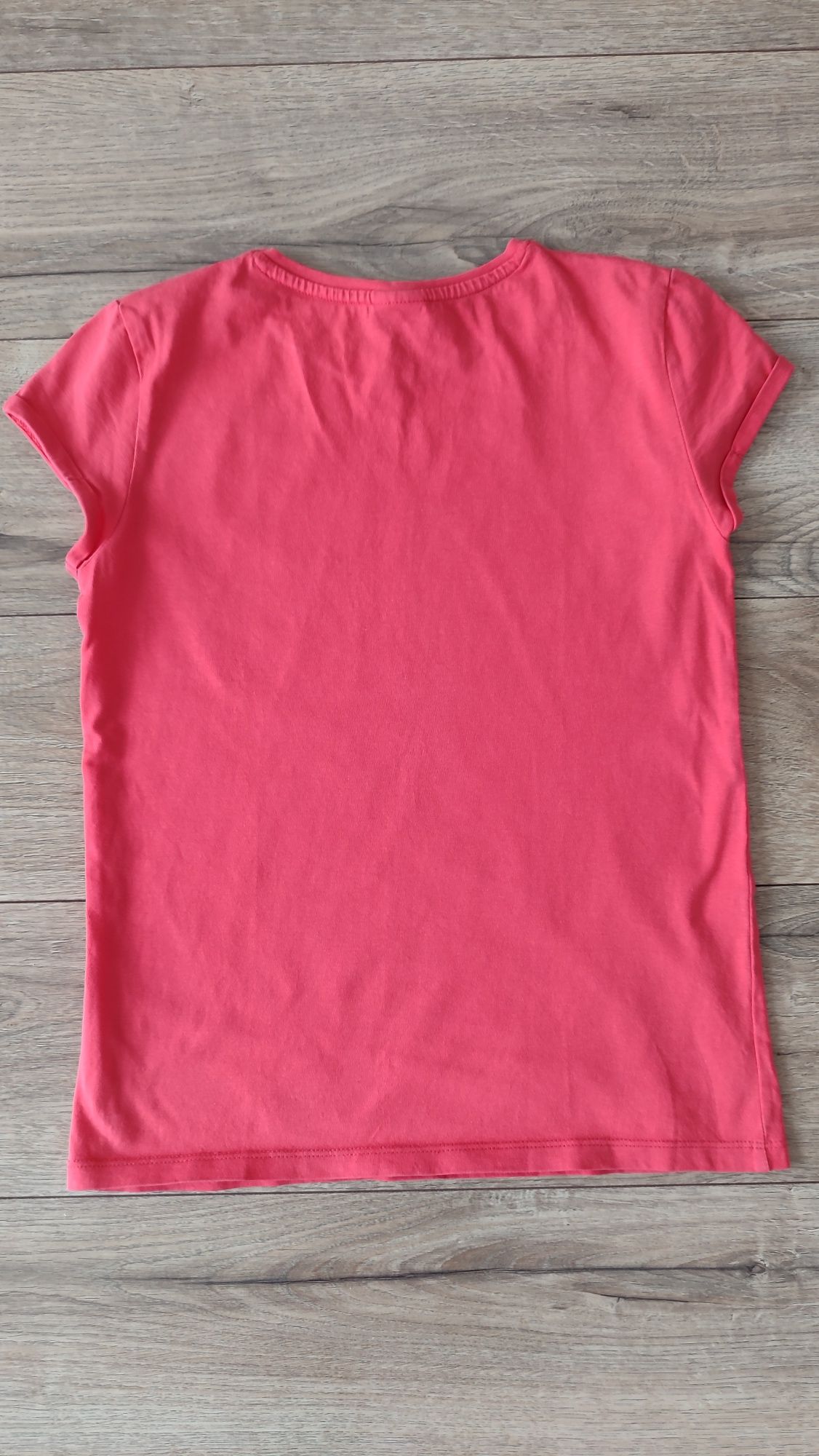 Malinowa koszulka Unique 140 Tape a loeil, letni t-shirt