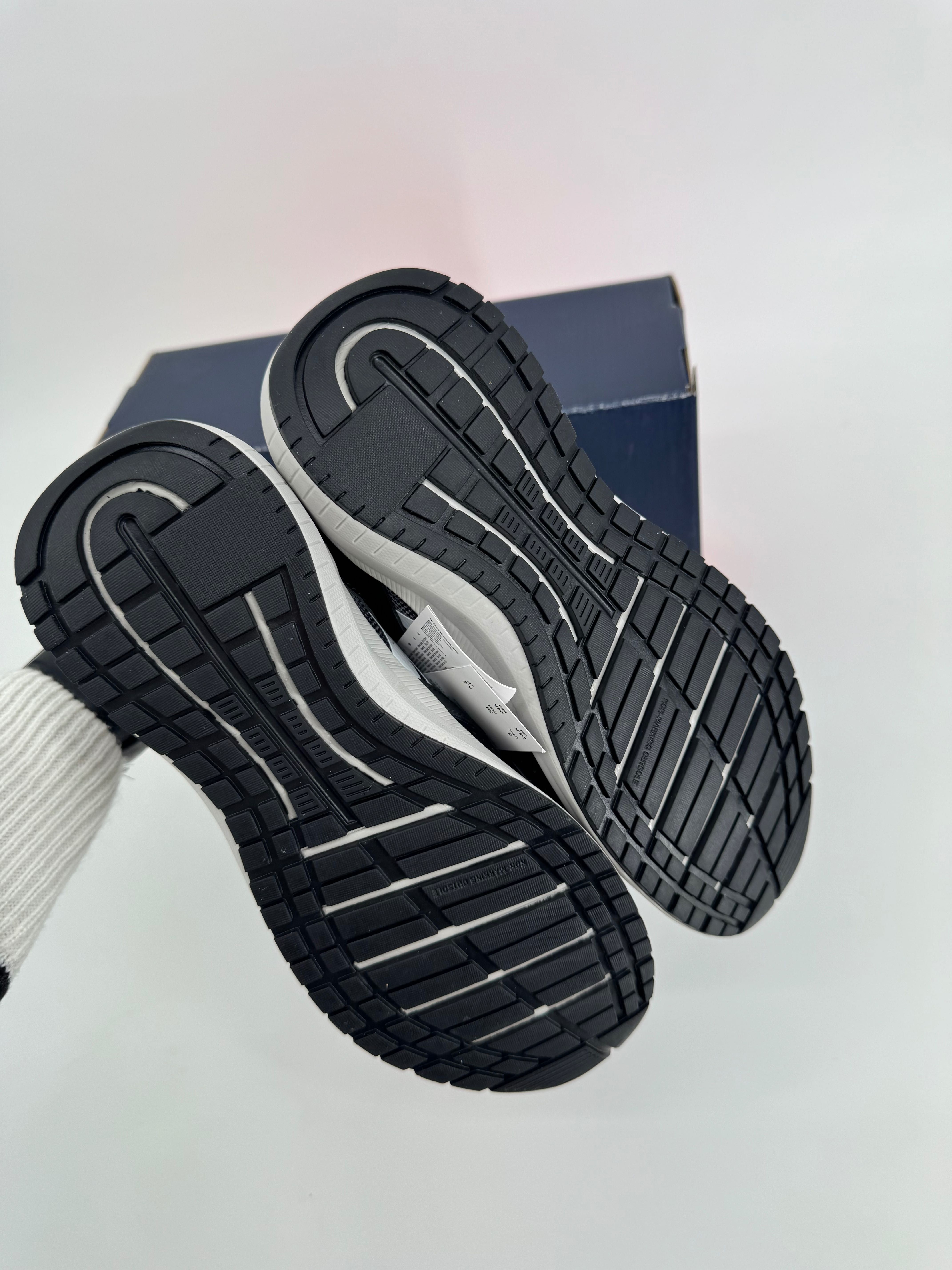 Reebok sneakersy damskie 38 czarne szare białe nowe tenisówki sportowe