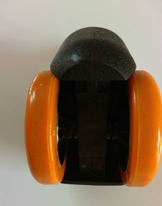 Kółka do fotela obrotowego