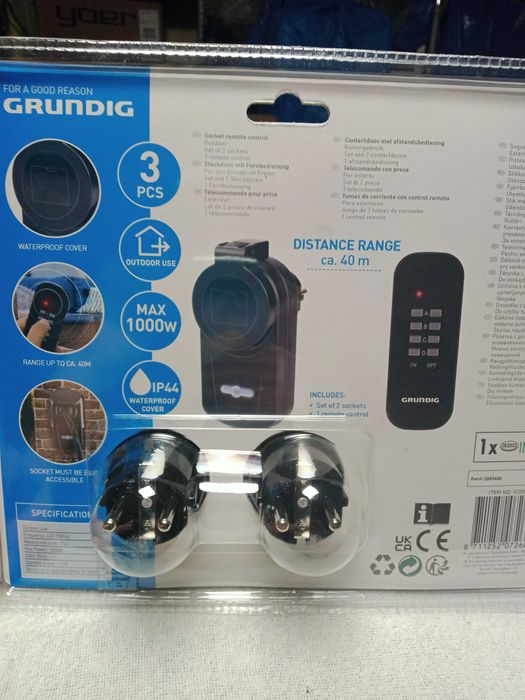 Grundig - 3-częściowy zestaw gniazd z pilotem