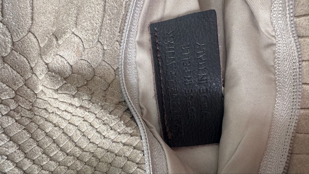 Шкіряна сумка фірмова