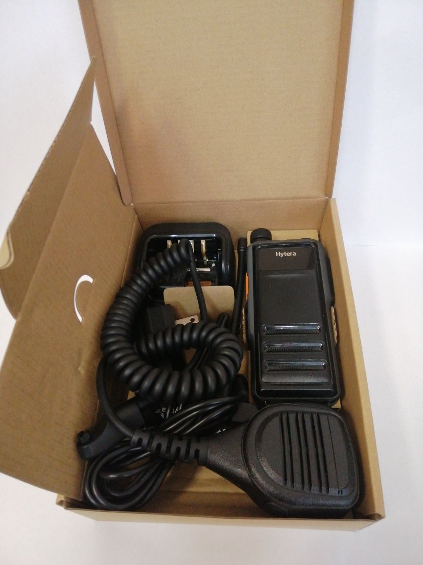 Hytera HP602 UM VHF