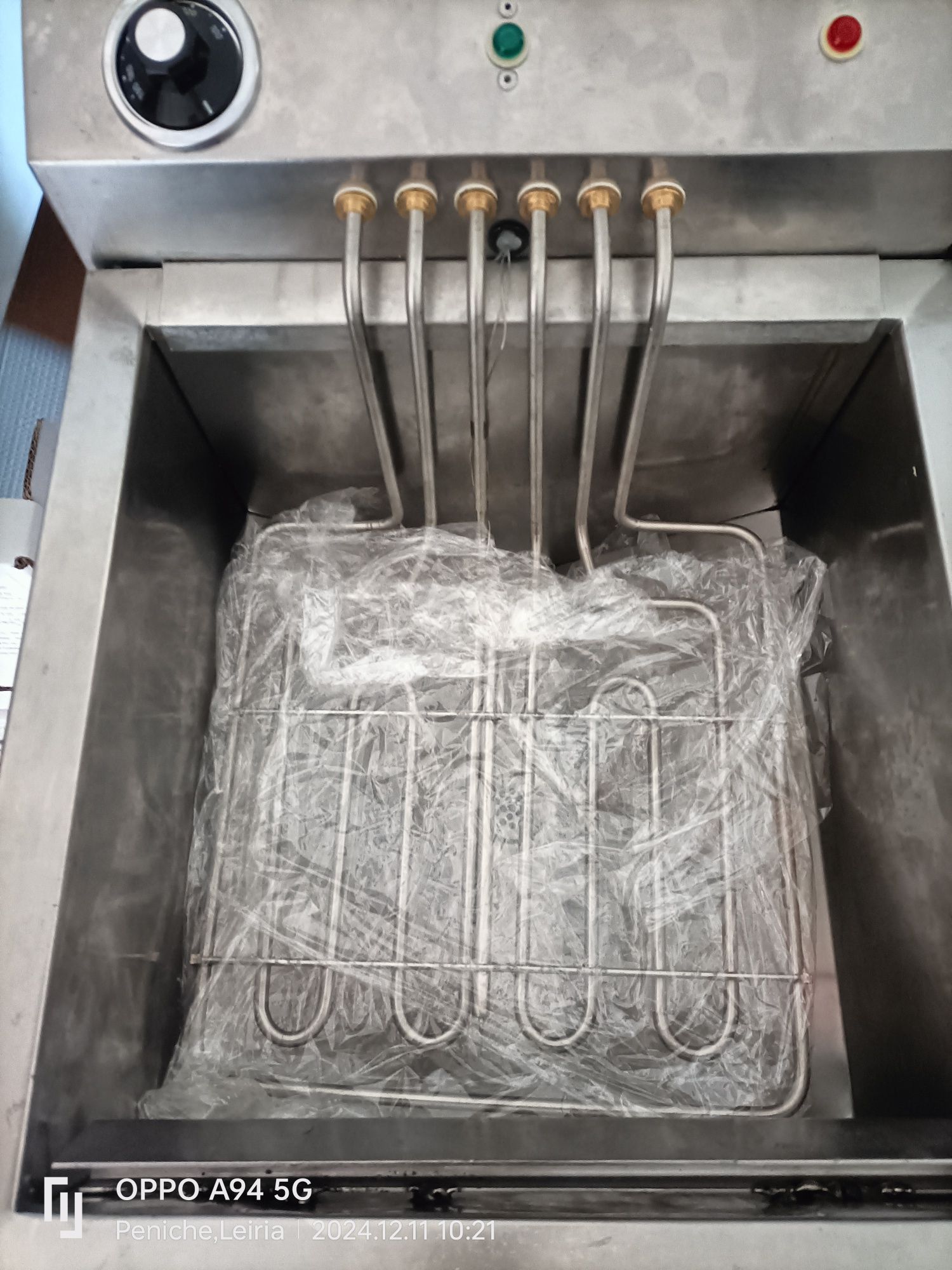 Fritadeira Equipamento de Restauração e Hotelaria