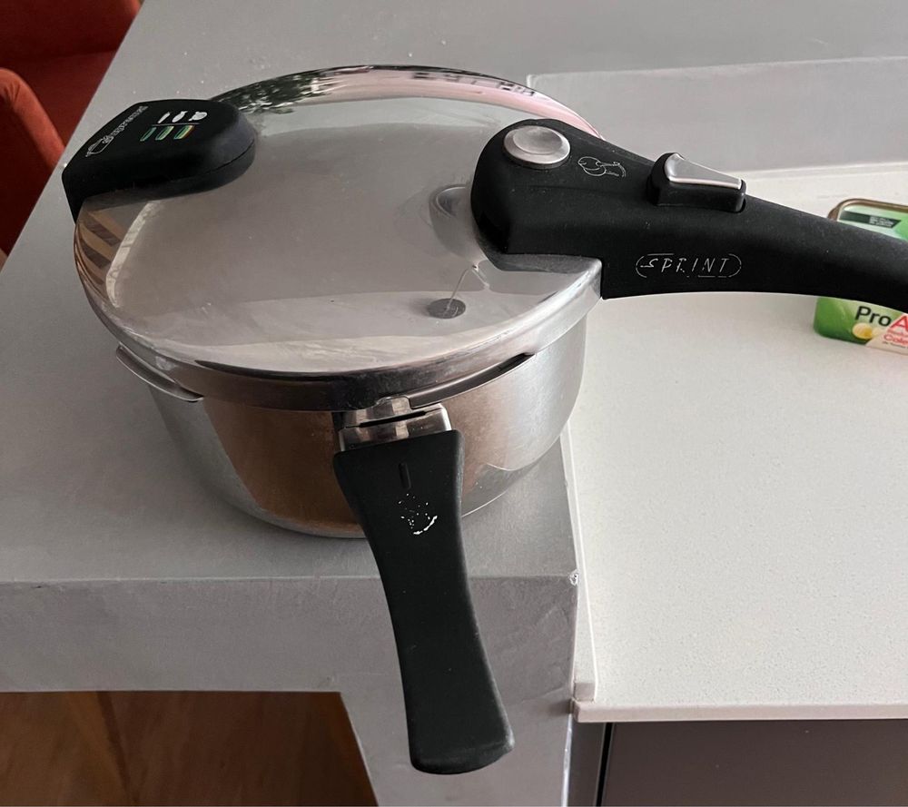 Panela de pressão Suprema
