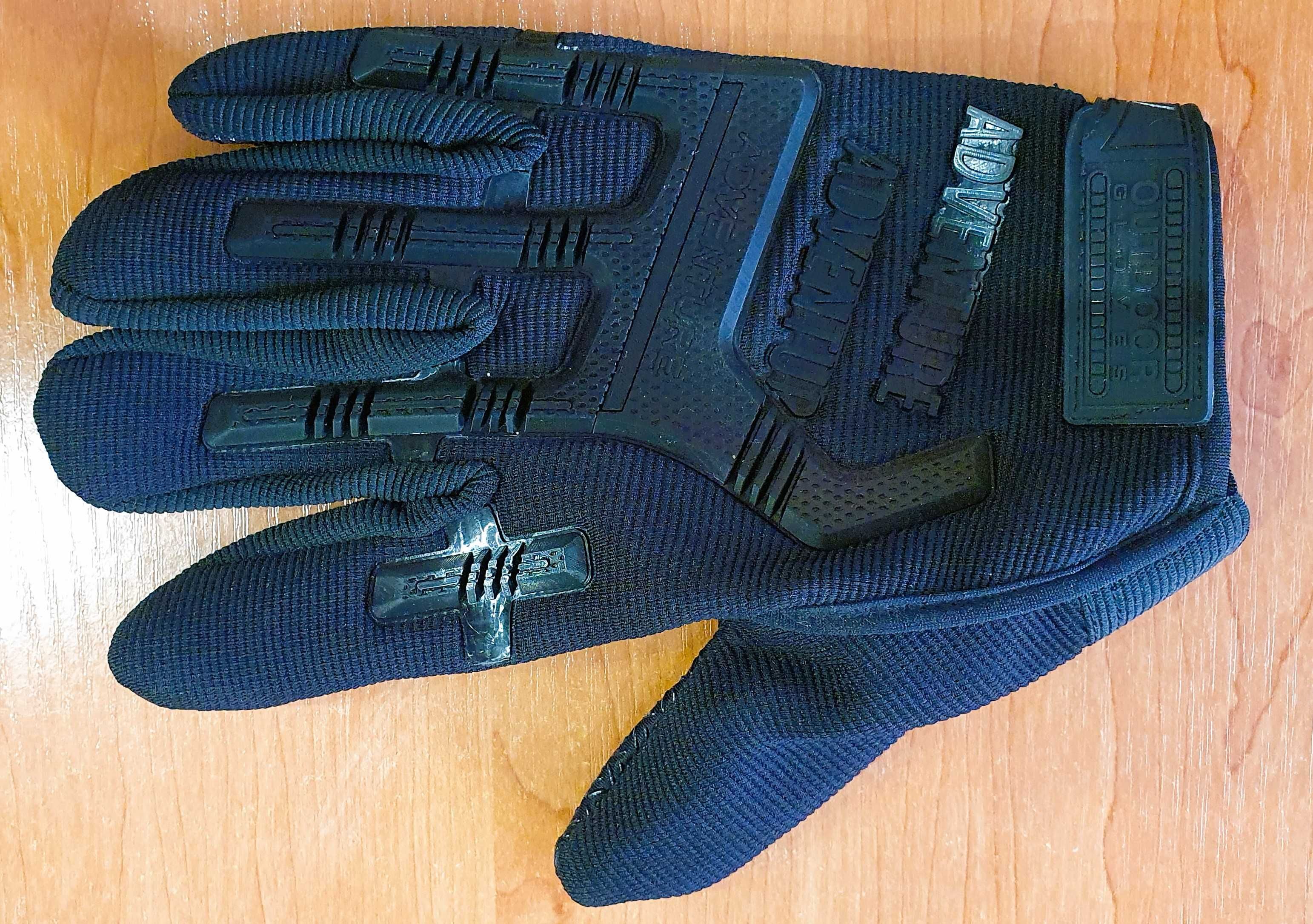 Rękawice outdoorowe, taktyczne, adventure gloves.