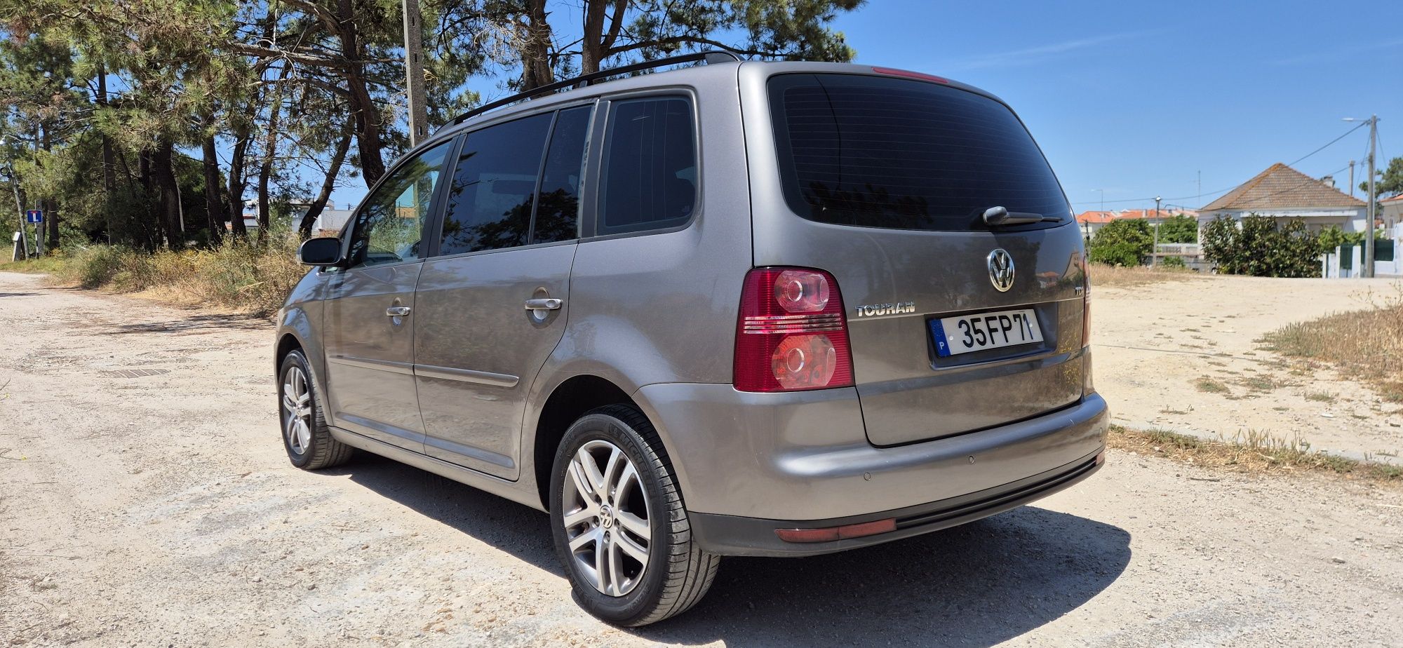 VW Touran 1.9TDi 105cv NACIONAL de 7 Lugares de 2008