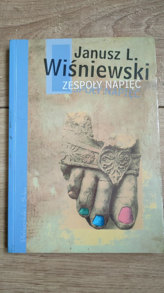Janusz L. Wiśniewski  cztery książki 
- zespoły napięć
- intymna teori