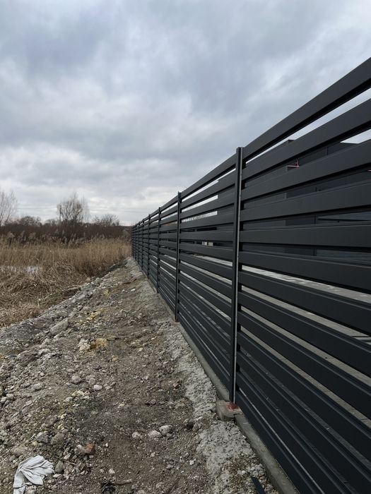 Паркани та огорожі !