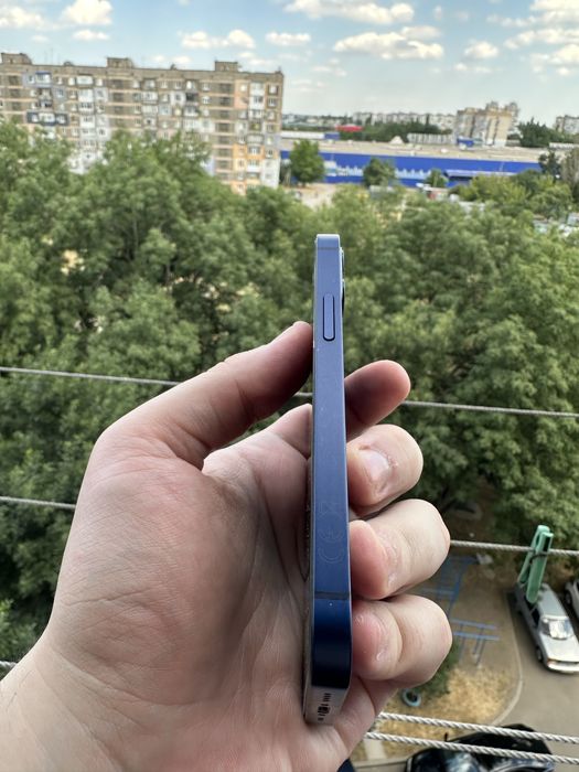 Iphone 12 mini на 128 гіг у гарному стані