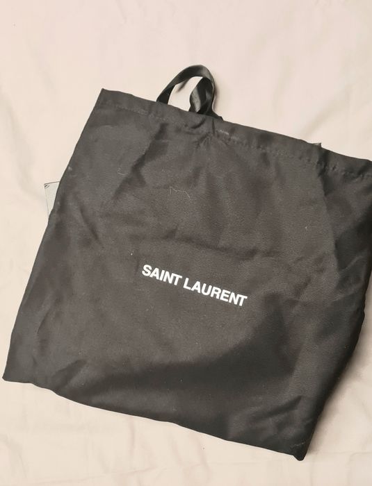 Pudełko Saint Laurent średnie