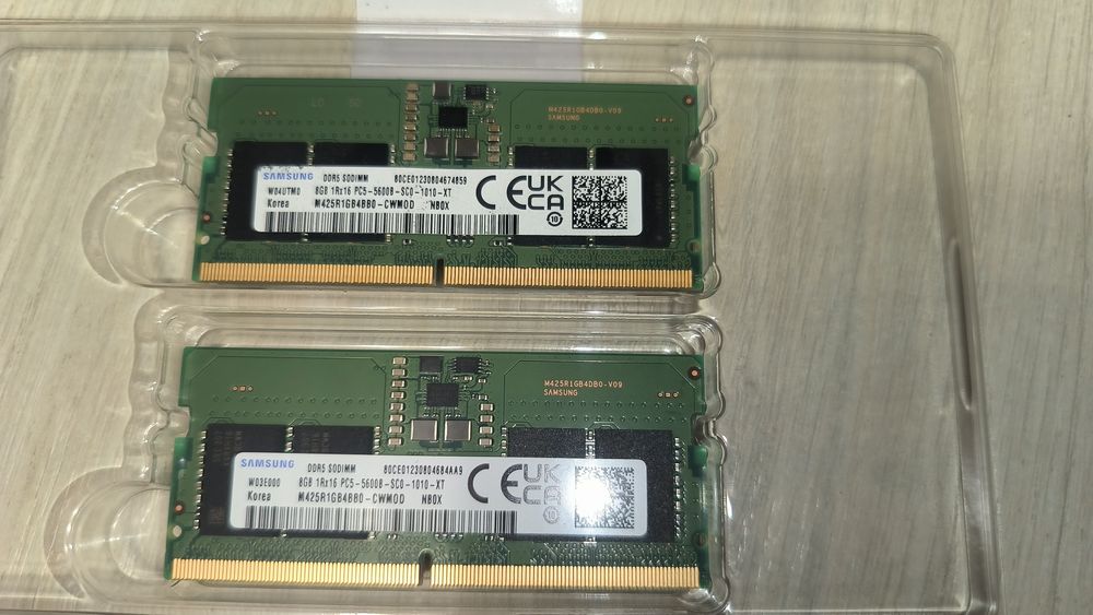 Оперативна пам'ять Samsung 16 GB (2x8GB) SO-DIMM DDR5 5600 MHz