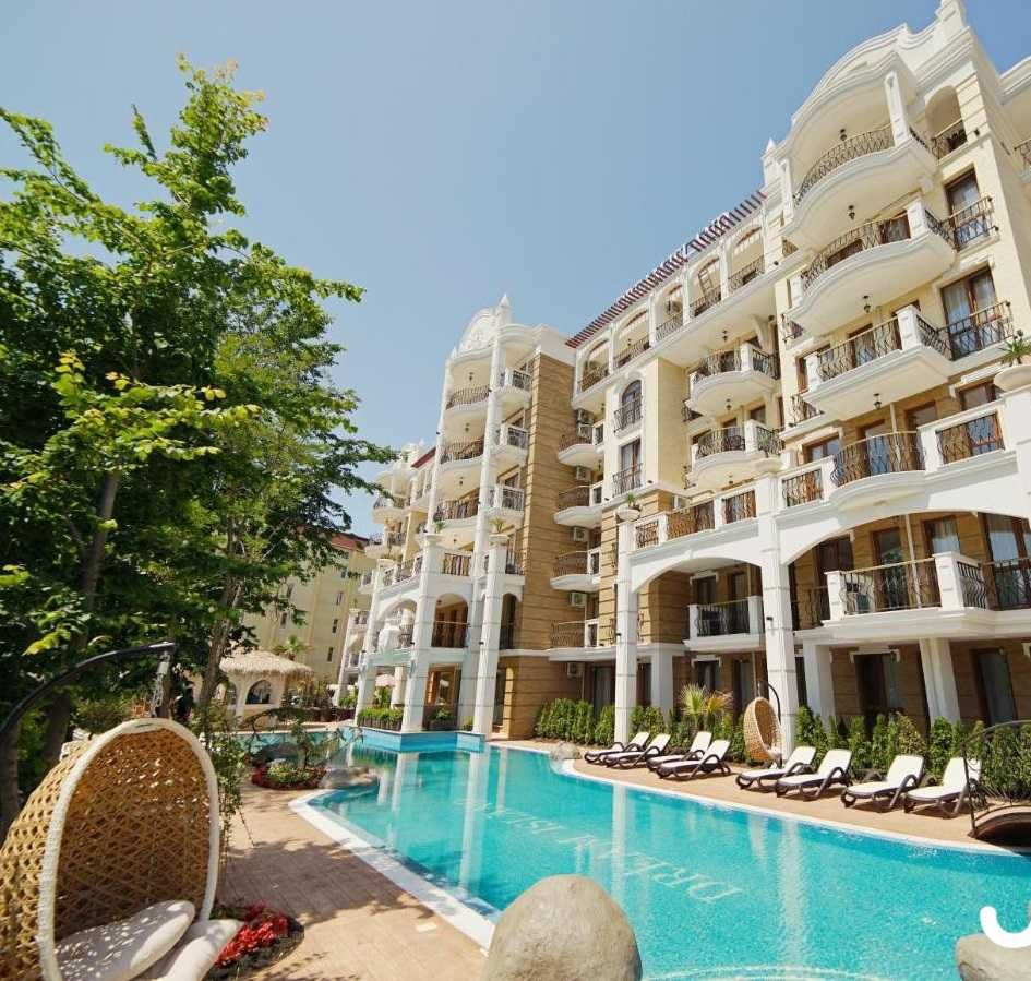 Студия 32м2 элитный комплекс Harmony Suites 9 Солнечный Берег Болгария