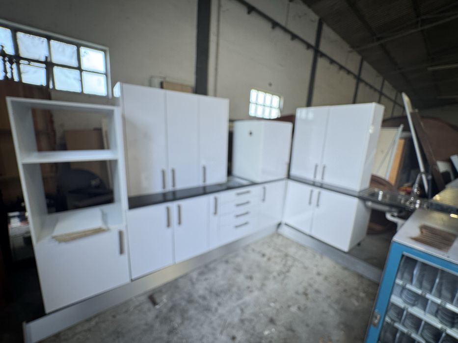 RESERVADA Moveis Cozinha Completa branca com pedra marmore