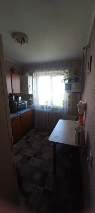 Продам 3-и кімнатну квартиру район Попова.