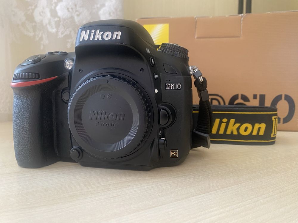 Nikon D610 полнокадровый